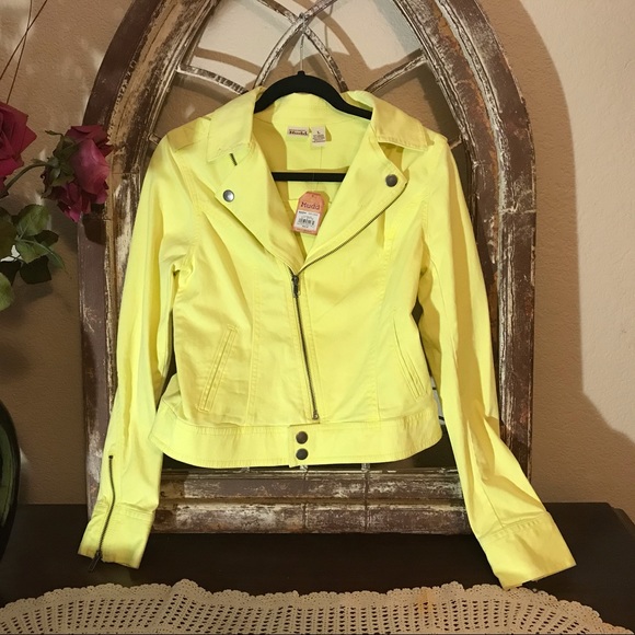 Mudd Jackets & Blazers - Mudd  light.yellow